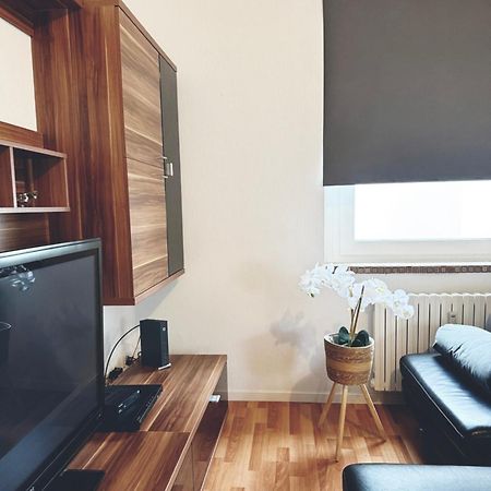 Zentrale Grosse Vollausgestattete Wohnung Fuer Alle Zwecke Perfekt Geeignet Witten Εξωτερικό φωτογραφία